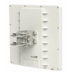 MikroTik RouterBOARD QRT 5 - Radio access point (RB911G-5HPND-QRT) - Image 1