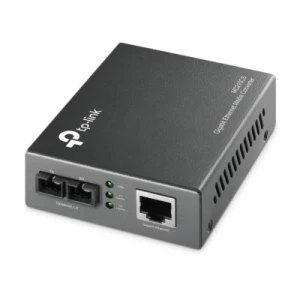 TP-Link MC210CS 10/100/1000 Mbps RJ45 to 1000 Mbps Single-Mode SC Fiber Converter - Image 1
